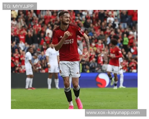 芒特滑跪庆祝曼联逆转胜利穿云箭助攻成关键时刻英雄 芒特滑跪庆祝曼联逆转胜利穿云箭助攻成关键时刻英雄