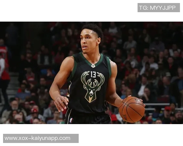 彼得森两场比赛展现卓越实力场均215分15断15帽命中率高达60 彼得森两场比赛展现卓越实力场均215分15断15帽命中率高达60