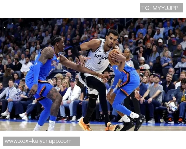 NBA赛事回顾火箭轻松战胜爵士雷霆大胜开拓者马刺击败狼队鹈鹕惜败湖人