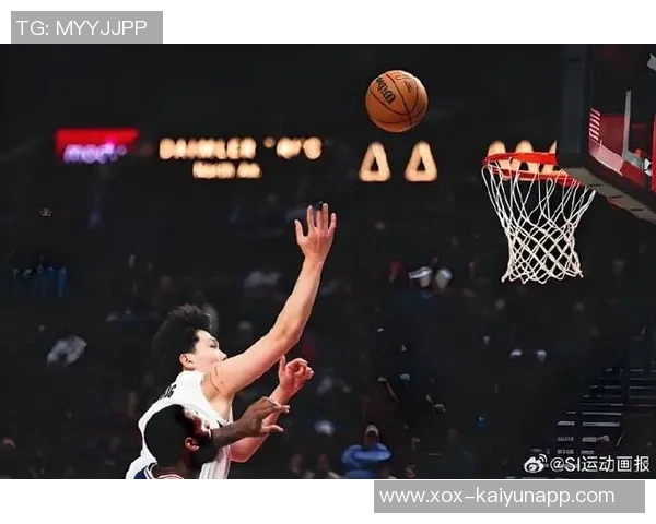 杨瀚森本季表现稳健6场比赛场均贡献3分15板命中率达375